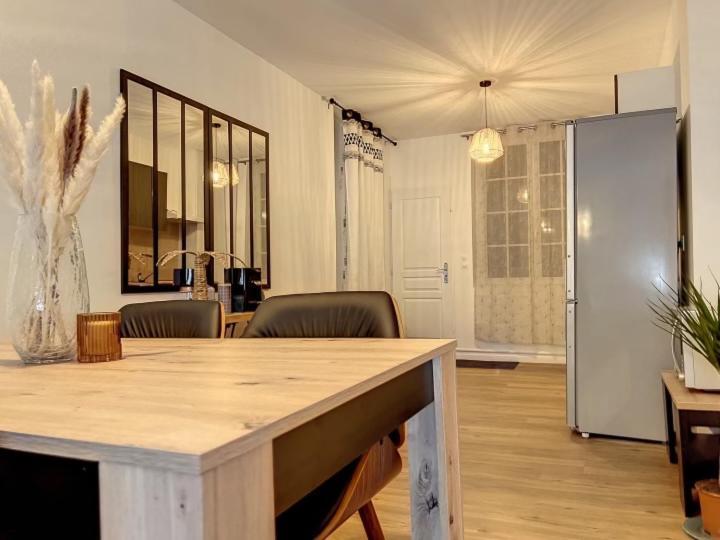 La Boheme Apartment Troyes Exterior photo